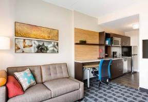 Hotel Towneplace By Marriott Detroit